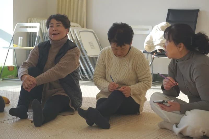 家政姐妹在社群活动中分享经历